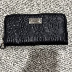 Bella Russo Black Quilted Wallet
Excellent condition